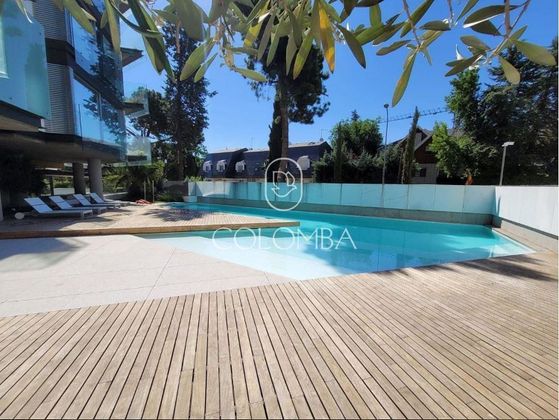 Foto 1 de Pis en venda a Piovera - Conde Orgaz de 4 habitacions amb terrassa i piscina