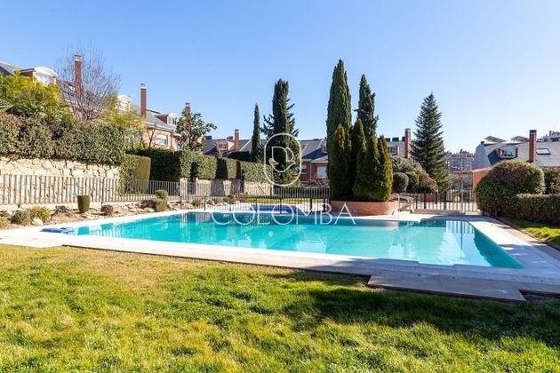 Foto 2 de Alquiler de casa adosada en Piovera - Conde Orgaz de 5 habitaciones con terraza y piscina