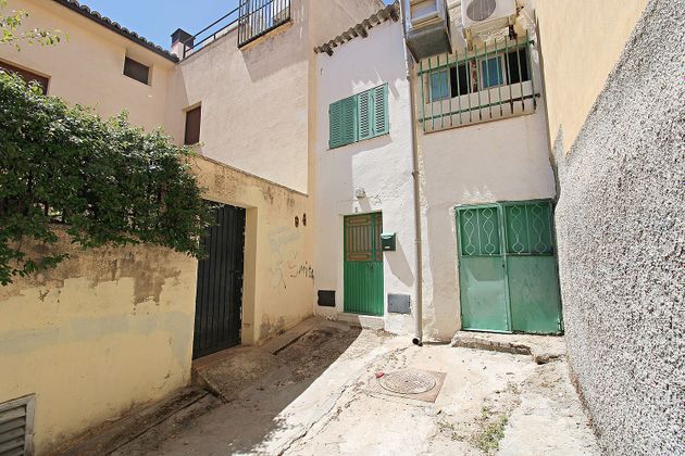 Foto 2 de Casa adosada en venta en Torrelaguna de 4 habitaciones con garaje