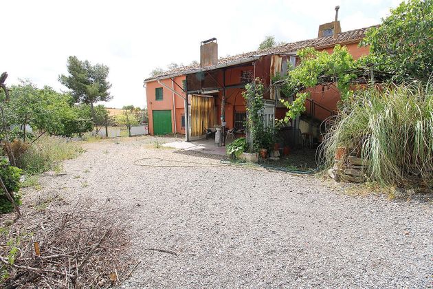Foto 1 de Casa rural en venda a Redueña de 4 habitacions amb terrassa i jardí
