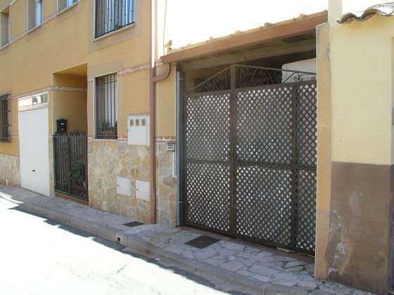 Foto 1 de Casa en venda a Uceda de 3 habitacions amb terrassa i garatge