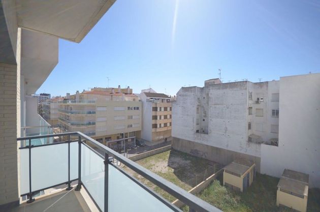 Foto 2 de Venta de piso en calle D'antonio Pascual de 3 habitaciones con terraza y ascensor