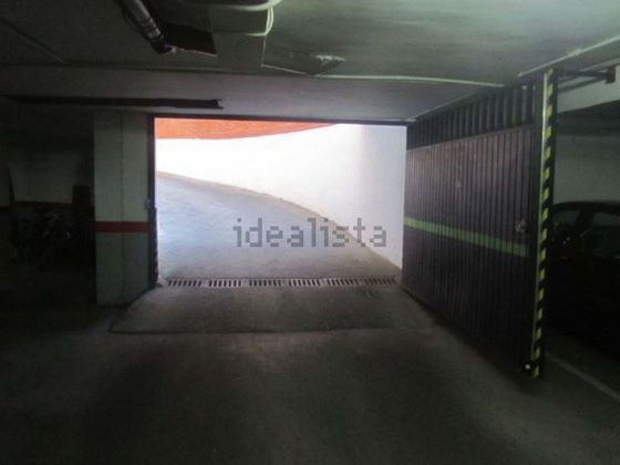 Foto 2 de Garatge en venda a Alameda de Osuna de 15 m²