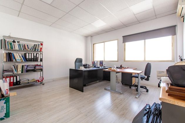 Foto 2 de Oficina en lloguer a Vallehermoso amb garatge i aire acondicionat