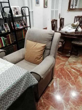 Foto 2 de Piso en venta en Guadix de 4 habitaciones con terraza y garaje