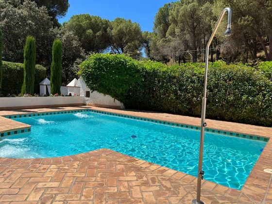 Foto 2 de Chalet en venta en Santa Maria de Trassierra de 5 habitaciones con terraza y piscina