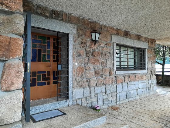 Foto 2 de Xalet en venda a Becerril de la Sierra de 6 habitacions amb terrassa i piscina