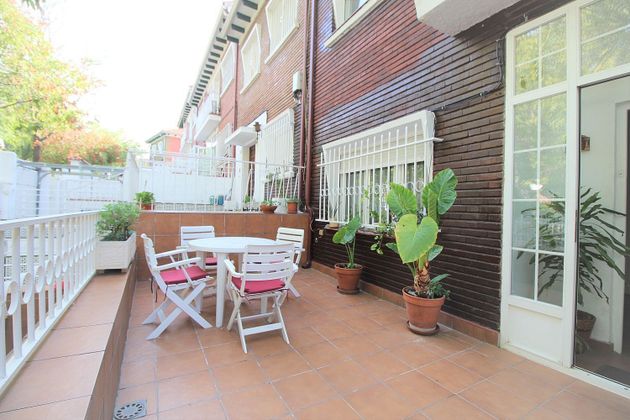 Foto 1 de Casa en venda a Concepción de 5 habitacions amb terrassa i jardí