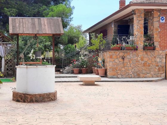 Foto 1 de Chalet en venta en Chinchón de 5 habitaciones con terraza y piscina