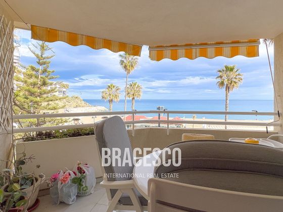Foto 2 de Pis en venda a La Carihuela de 4 habitacions amb terrassa i piscina