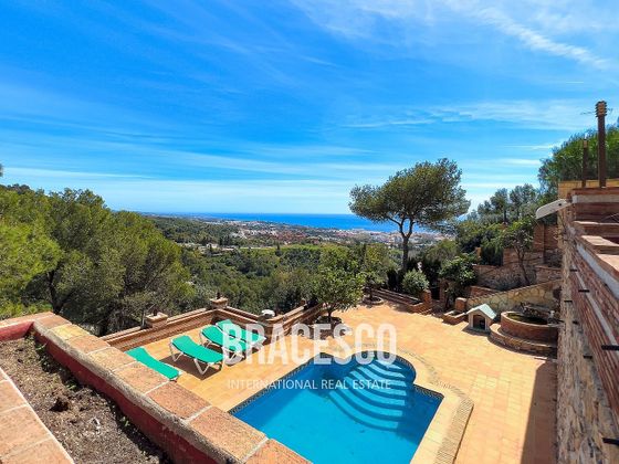Foto 2 de Xalet en venda a Las Cancelas - Valdeolletas de 4 habitacions amb terrassa i piscina