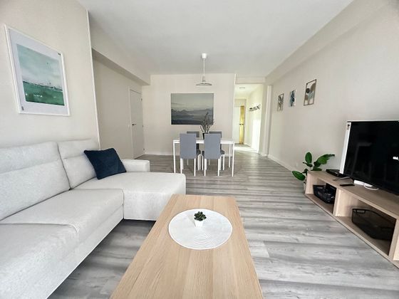 Foto 1 de Piso en alquiler en avenida Del Mediterráneo de 3 habitaciones con terraza y muebles