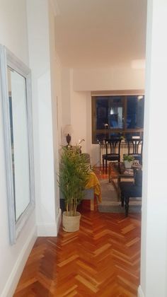 Foto 2 de Piso en alquiler en calle De Carlota O'neill de 1 habitación con piscina y jardín