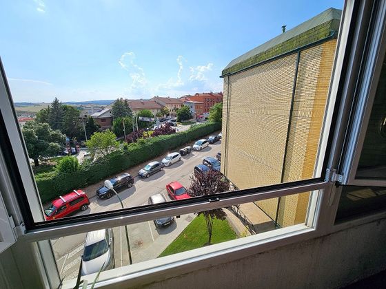 Foto 1 de Venta de piso en San Agustín de Guadalix de 3 habitaciones con terraza y piscina