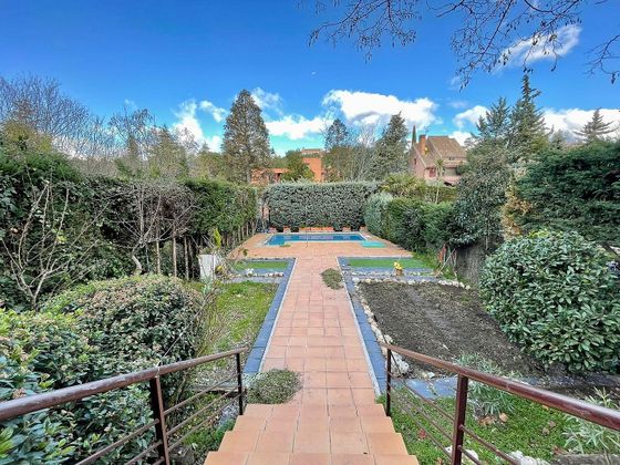 Foto 1 de Casa en venta en Los Peñascales de 4 habitaciones con terraza y piscina