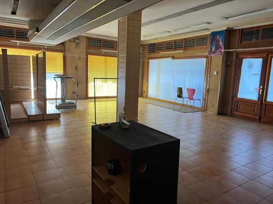 Foto 1 de Alquiler de local en Villalba Estación de 112 m²