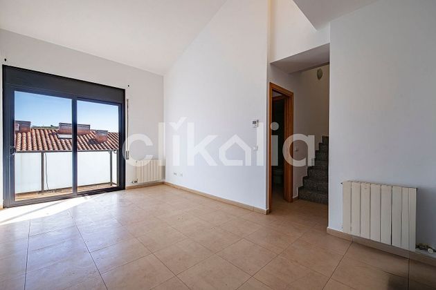 Foto 2 de Venta de piso en Eixample Sud – Migdia de 3 habitaciones con terraza y calefacción