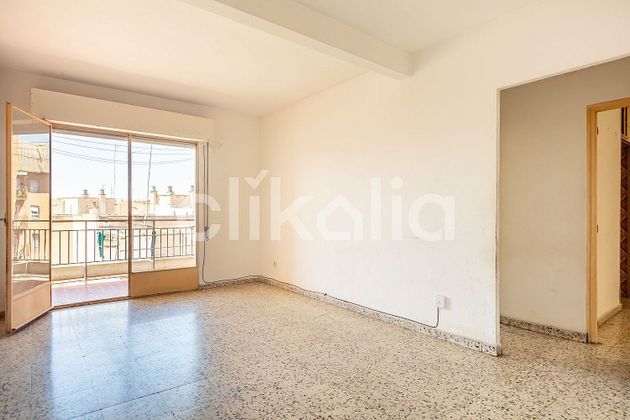 Foto 1 de Piso en venta en Zona Centro - Ayuntamiento de 2 habitaciones con terraza y ascensor