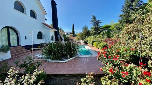 Foto 1 de Casa en venda a Soto de Viñuelas de 6 habitacions amb piscina i garatge