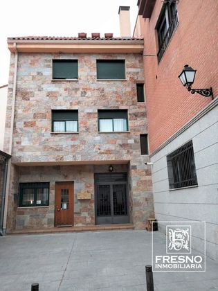 Foto 1 de Pis en venda a Miraflores de la Sierra de 2 habitacions amb terrassa i calefacció