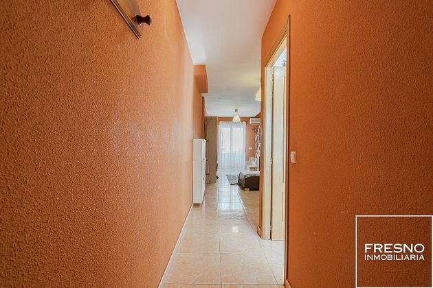Foto 2 de Dúplex en venda a Cobeña de 2 habitacions amb garatge i balcó