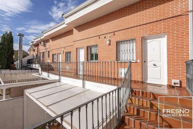 Foto 1 de Dúplex en venda a Cobeña de 2 habitacions amb garatge i balcó