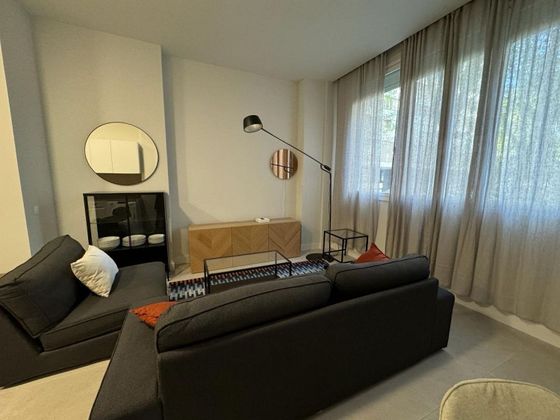 Foto 2 de Pis en lloguer a Bernabéu - Hispanoamérica de 1 habitació amb mobles i aire acondicionat