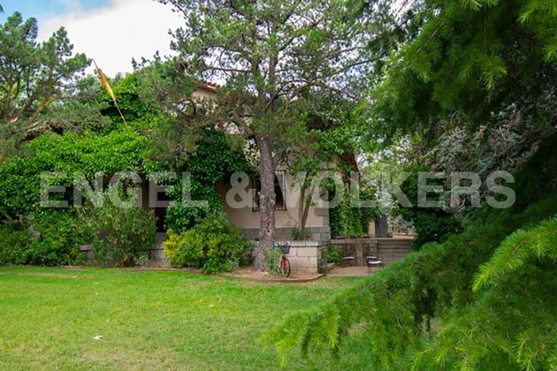 Foto 1 de Xalet en venda a Casa Amarilla de 4 habitacions amb terrassa i piscina