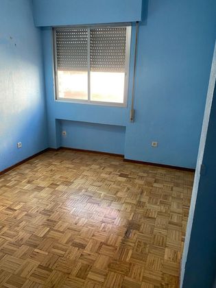Foto 1 de Venta de piso en Pradolongo de 2 habitaciones con garaje