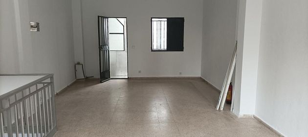 Foto 1 de Venta de piso en San Andrés de 4 habitaciones con terraza