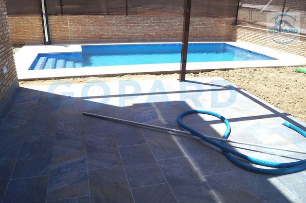 Foto 2 de Chalet en alquiler en Villanueva de la Cañada de 4 habitaciones con terraza y piscina