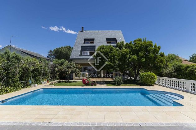 Foto 2 de Xalet en venda a La Cabaña de 6 habitacions amb terrassa i piscina