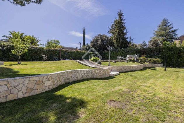 Foto 2 de Casa en venda a Monteclaro de 5 habitacions amb terrassa i piscina