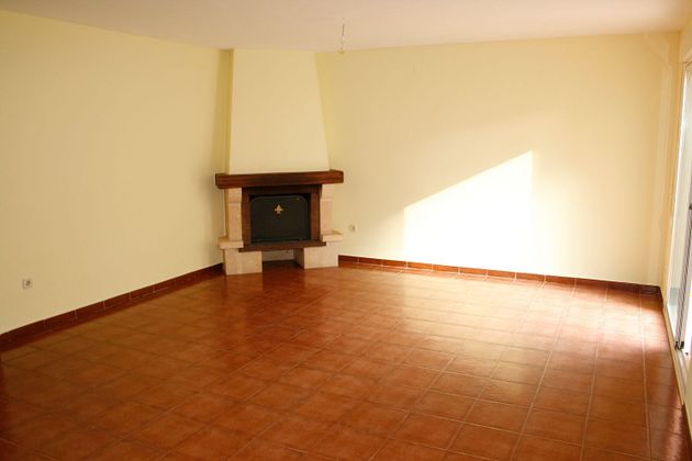 Foto 2 de Casa adosada en venta en Los Llanos - Valle Pardo de 3 habitaciones con jardín y calefacción