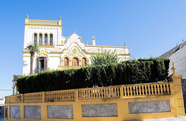 Foto 2 de Casa en venda a Villanueva del Arzobispo de 7 habitacions amb terrassa i piscina