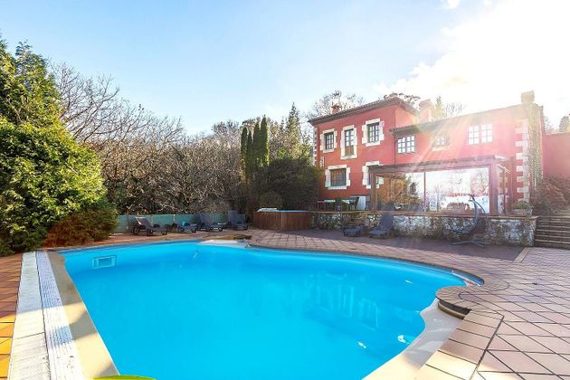 Foto 2 de Casa en venta en calle Bo Liaño de 5 habitaciones con terraza y piscina