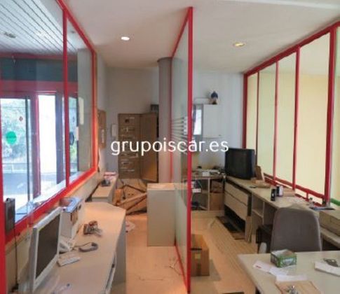 Foto 2 de Oficina en venda a calle Gobelas amb garatge i ascensor