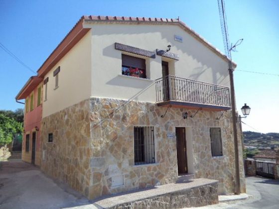 Foto 1 de Casa en alquiler en Vellón (El) de 3 habitaciones con terraza y calefacción
