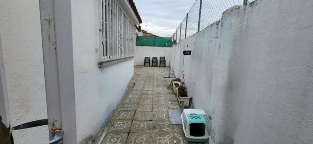 Foto 2 de Venta de casa en Santa Cruz del Retamar pueblo de 3 habitaciones con terraza y jardín