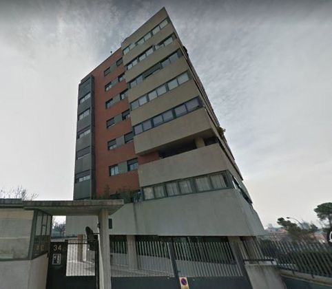 Foto 2 de Venta de piso en calle De Serrano Galvache de 6 habitaciones con piscina y garaje