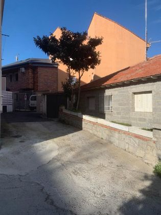 Foto 2 de Chalet en venta en Deportivo Galapagar - Los Almendros de 4 habitaciones con terraza y garaje
