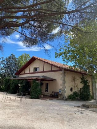 Foto 1 de Casa rural en venda a Casa Amarilla de 4 habitacions amb terrassa i piscina