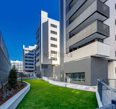 Foto 1 de Piso en alquiler en Centro Urbano de 2 habitaciones con terraza y piscina