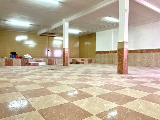 Foto 1 de Alquiler de local en Casco Histórico de Vallecas de 270 m²