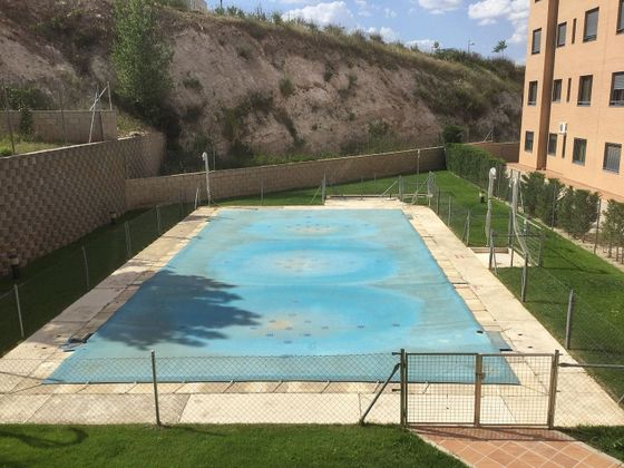Foto 1 de Piso en venta en El Mirador - Grillero de 2 habitaciones con terraza y piscina