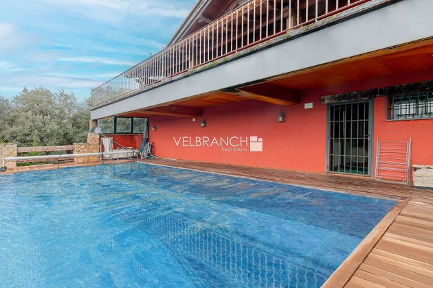 Foto 2 de Xalet en venda a La Berzosilla de 7 habitacions amb terrassa i piscina