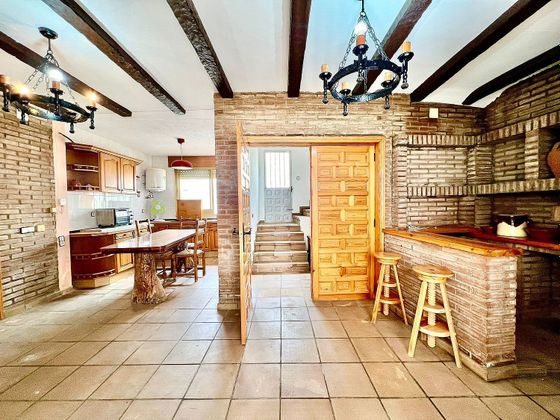 Foto 2 de Casa en venda a Perales de Tajuña de 3 habitacions amb terrassa i garatge