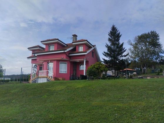 Foto 1 de Casa en venda a Corvera de Asturias de 4 habitacions amb terrassa i calefacció