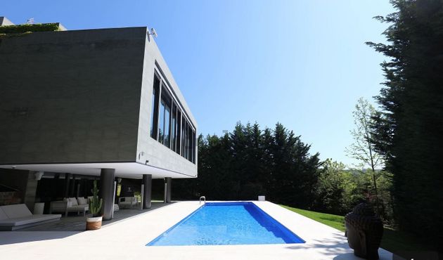 Foto 1 de Xalet en venda a Las Lomas de 7 habitacions amb terrassa i piscina