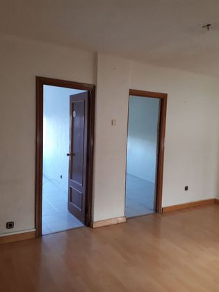 Foto 2 de Piso en venta en Numancia de 3 habitaciones con aire acondicionado